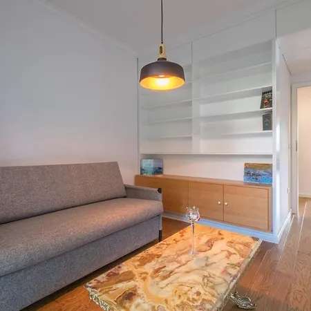 Top Centre High-end Designer Furnished 2br Apartment Sofia