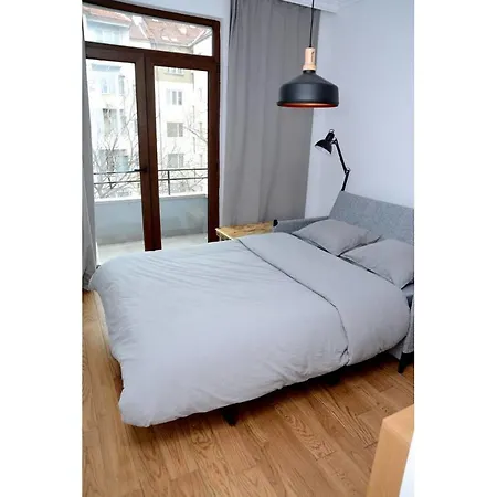 Top Centre High-end Designer Furnished 2br Sofia